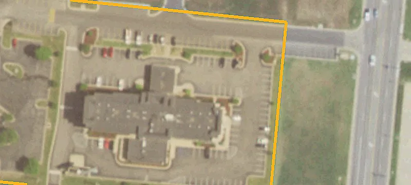 Commercial Outparcel Near Amenities