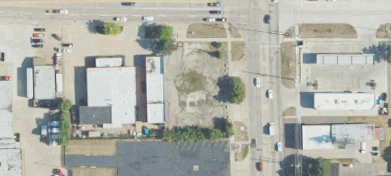 Vacant Corner Lot in Oakland
