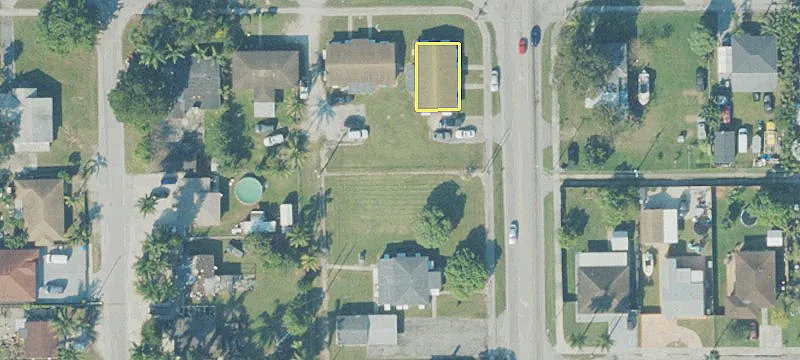 Commercial-Residential Corner Building For Sale