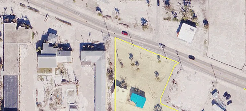 Gulf Side Corner Parcel