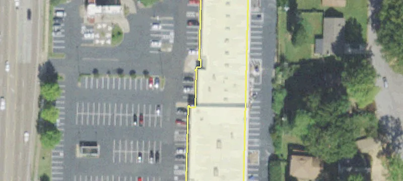 Retail Space in Shopping Center