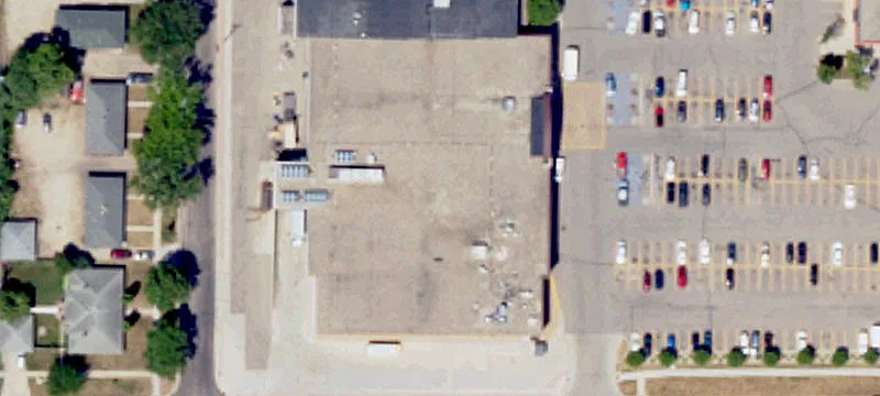 Northport Shopping Center Retail Suites