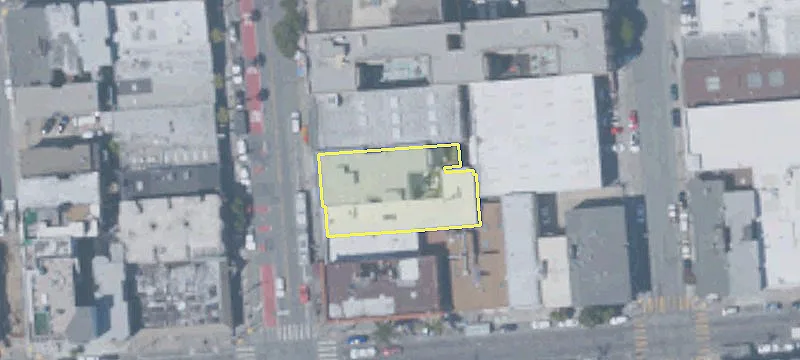 Mission Street Commercial Space Available