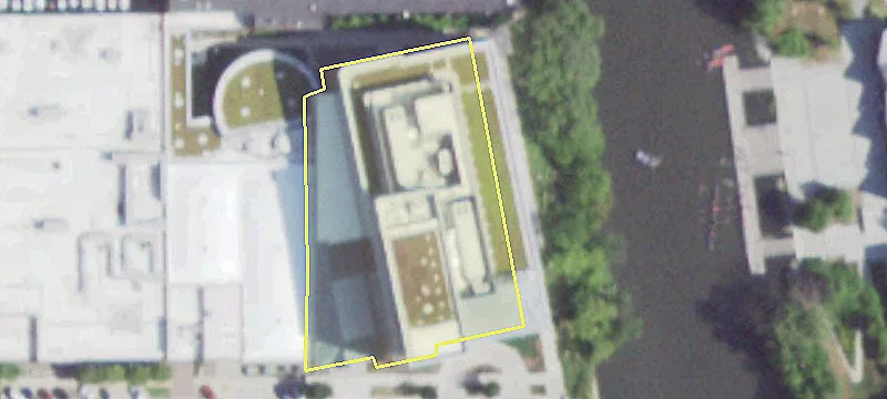 Mixed-Use Campus Environment For Rent