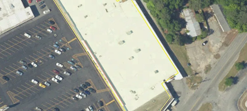 Retail Space Available For Rent