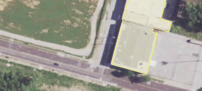 Retail Space on Grand Boulevard