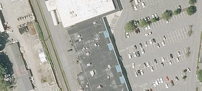 Peabody Shopping Center Near Route 1