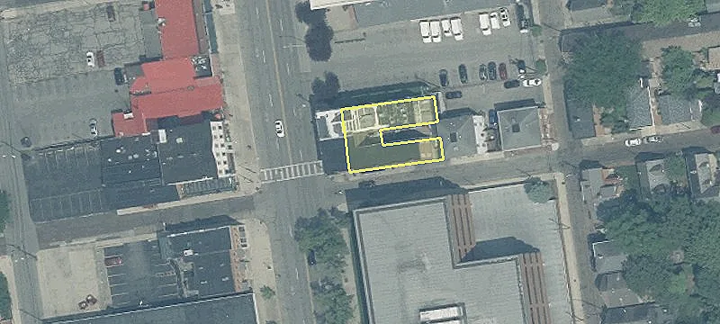 Retail Building Near German Village
