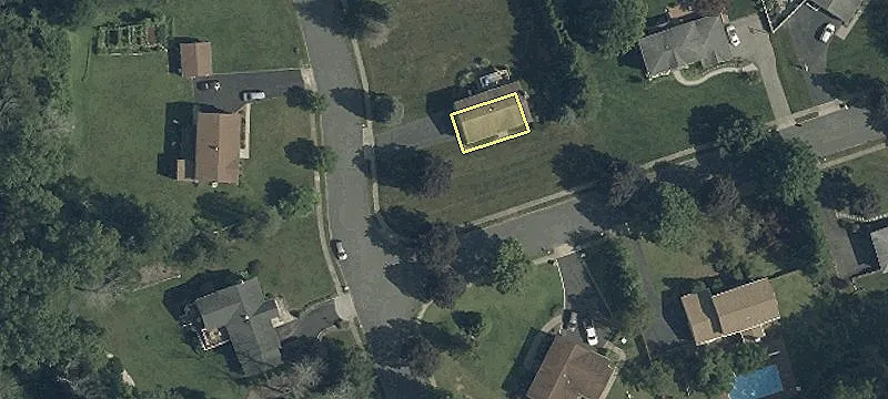 Como Ct Available