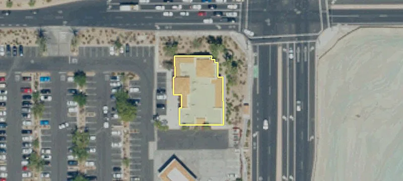 Gelson's Anchored Shopping Center Space