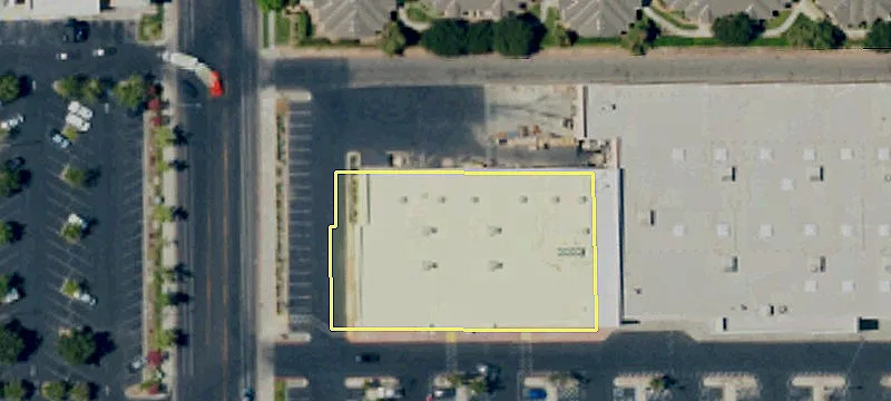High-Visibility Retail Space in Fresno