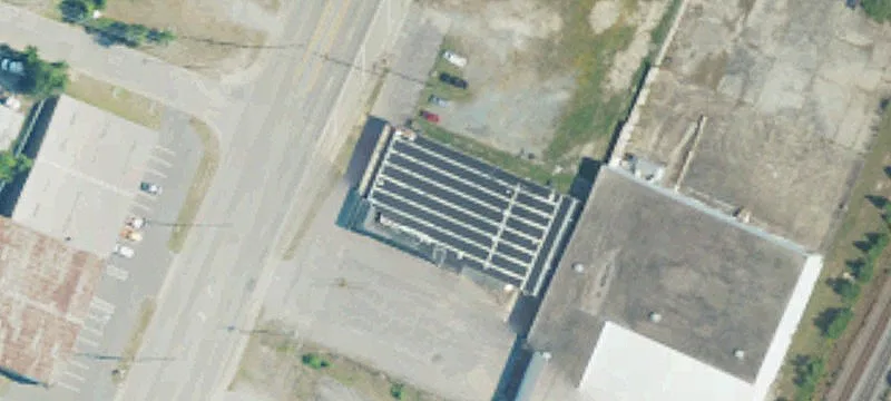High-Visibility Commercial Building For Rent