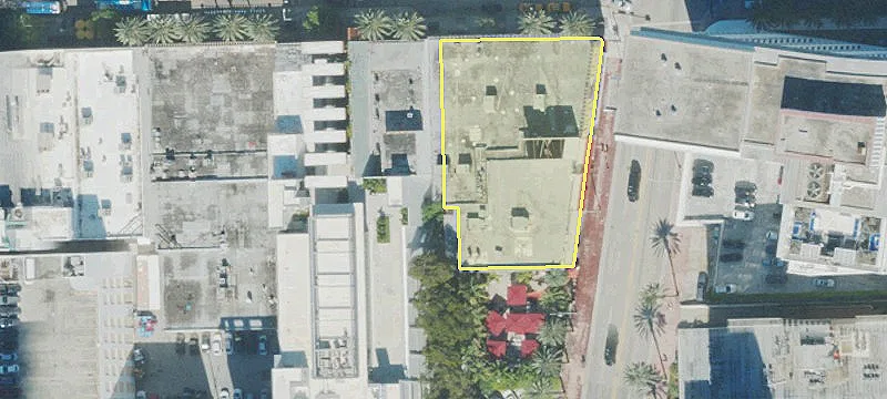 Prime Lincoln Road Retail Opportunity