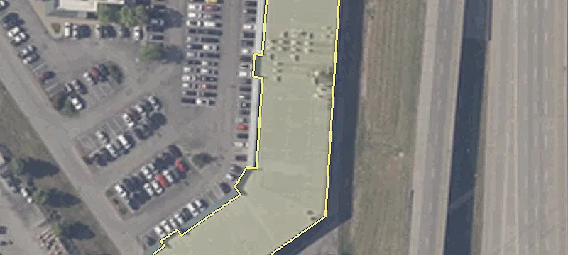 Versatile Commercial Space on Veterans Parkway