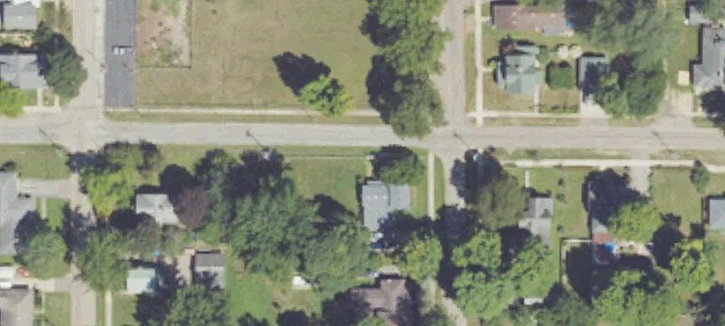 Versatile Retail/Industrial Property Near Casino