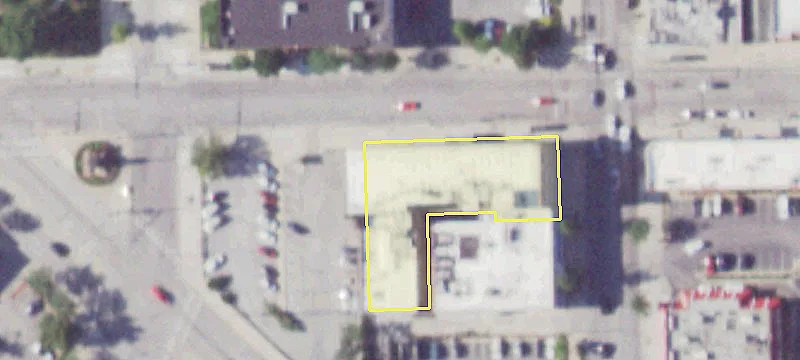 Mixed-Use Building in South Chicago