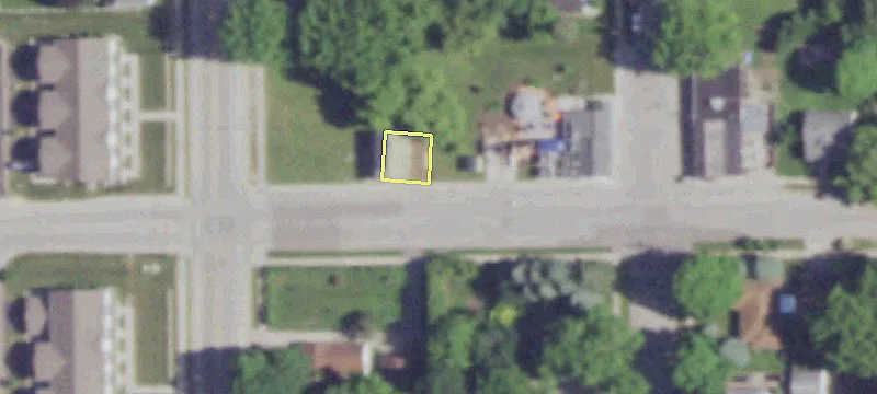 Commercial Lot in Central Oshkosh