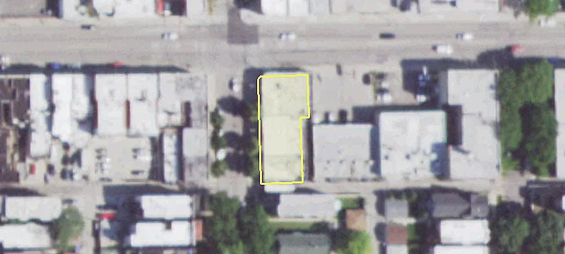 Visible Retail Space on Lawrence