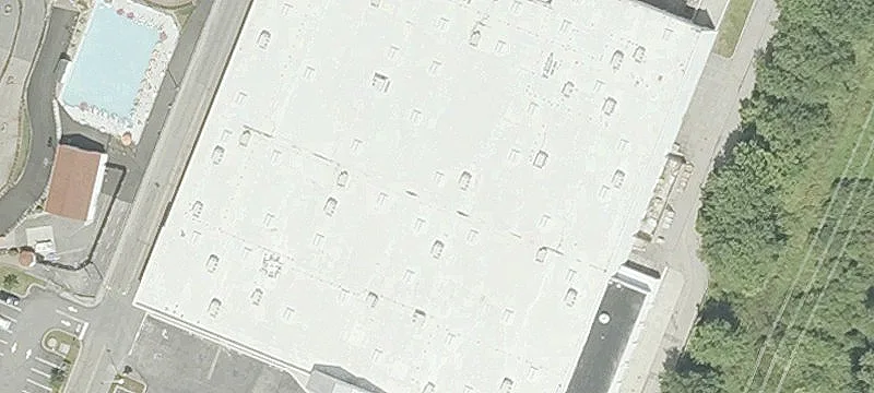 Retail Pads Available For Lease