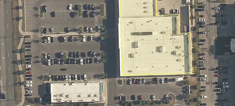 Former Grocery Store Sublease Opportunity