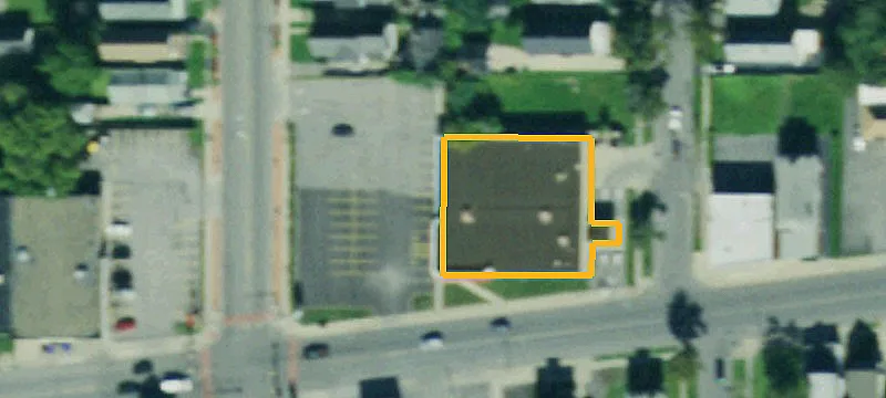Retail Building with Long-Term Lease