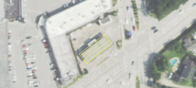 Retail Space in High-Traffic Center