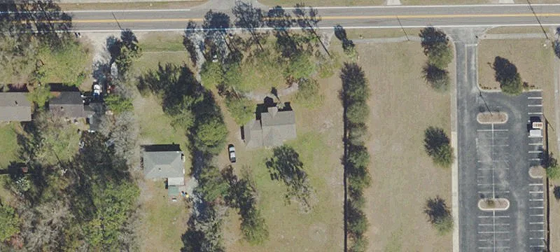 Commercial Land in Growing Area
