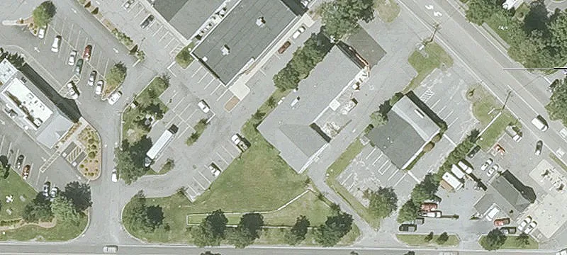 Retail Space Available For Rent