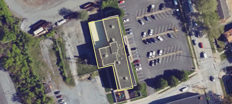 Industrial Building on 2.34 Acres