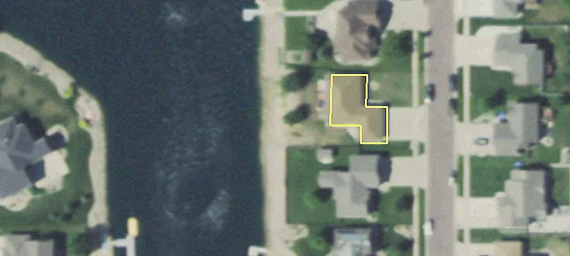 Commercial Land Near Tea