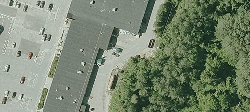 Retail Center in Sunapee Lakes