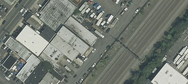 4,000 SF Warehouse Available