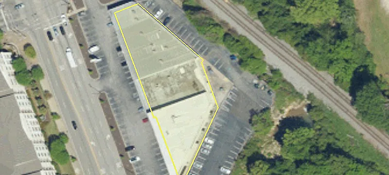 Retail or Office Space Available