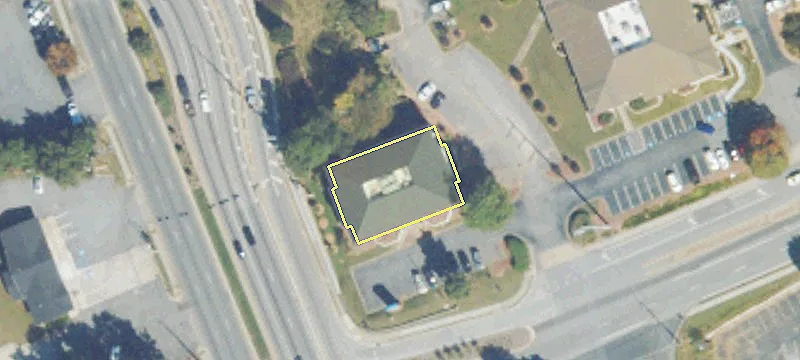 Renovated Building in Prime Location