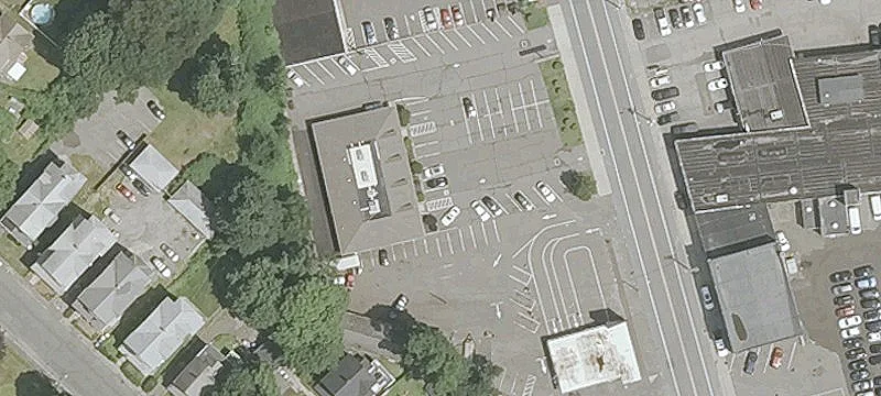 Retail/Office Strip Center For Sale