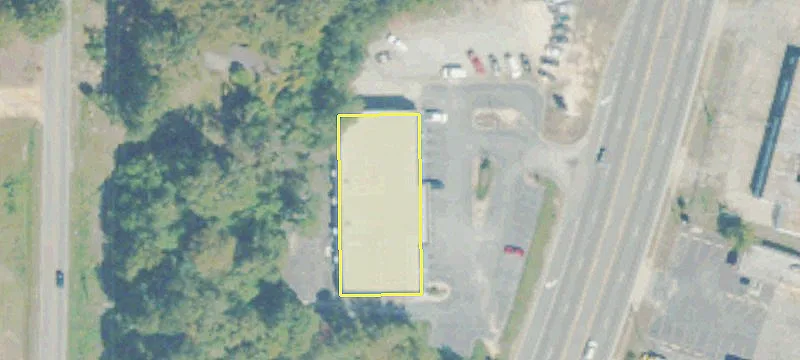 Retail Space in Prime Location