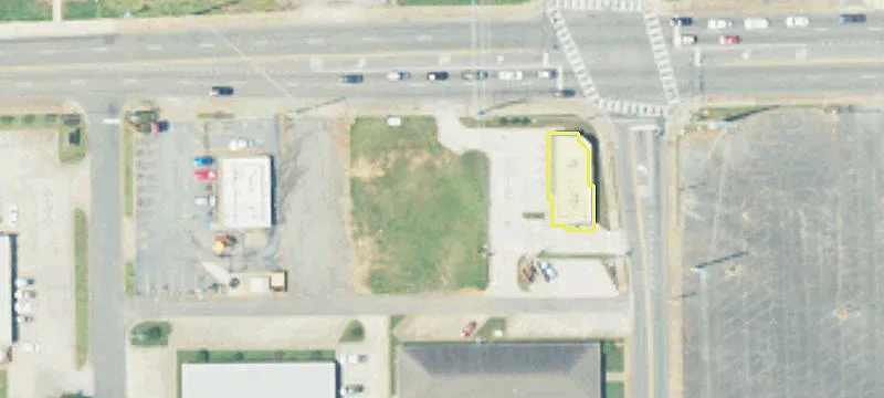 University Blvd Commercial Opportunity
