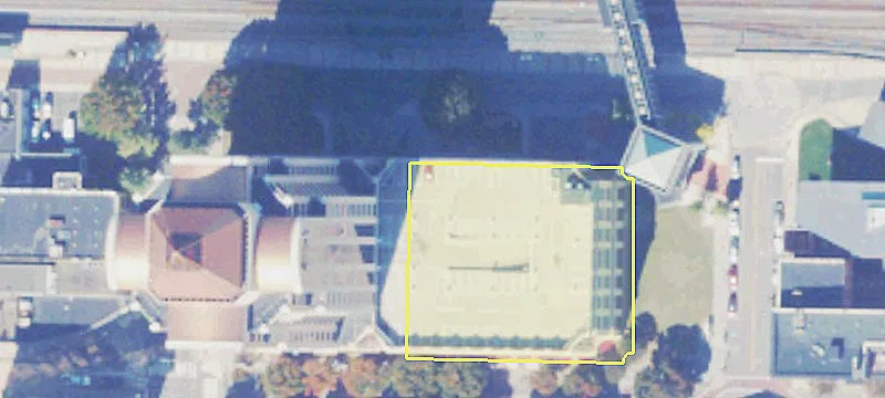 Class-A Office Building For Rent