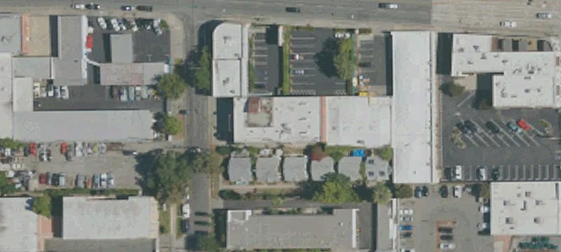 Mixed-Use Building with Live/Work Unit