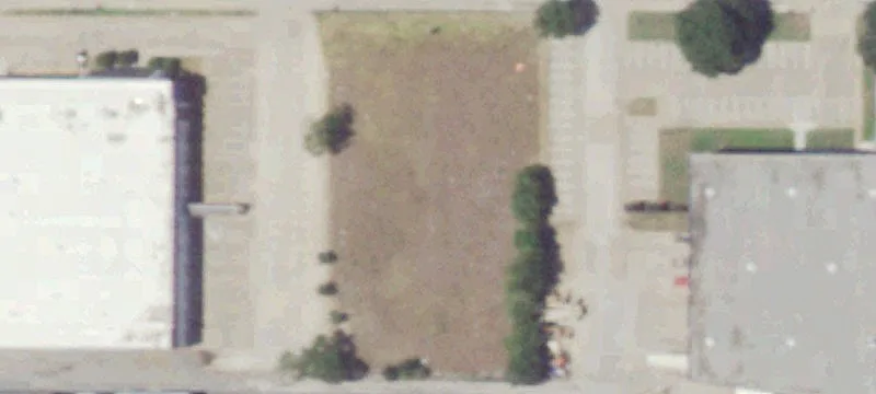 Land on East Randol Mill