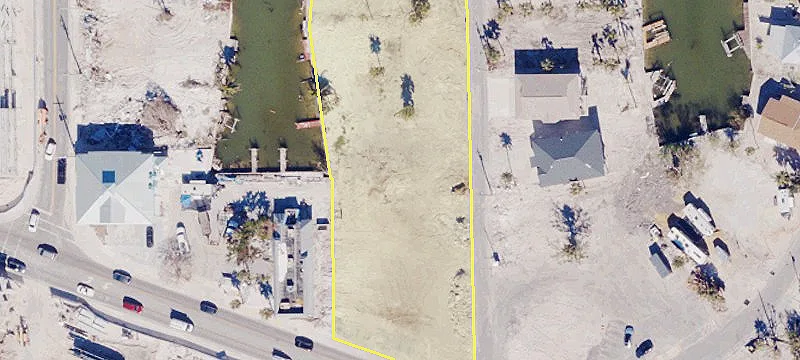 Gulf Access Commercial Property