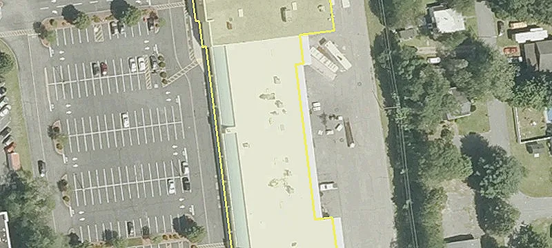 Retail and Restaurant Spaces Available
