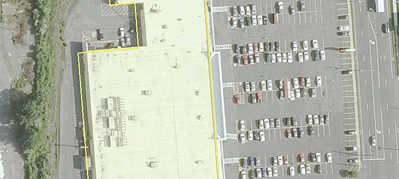Retail Space in Shop Rite Plaza