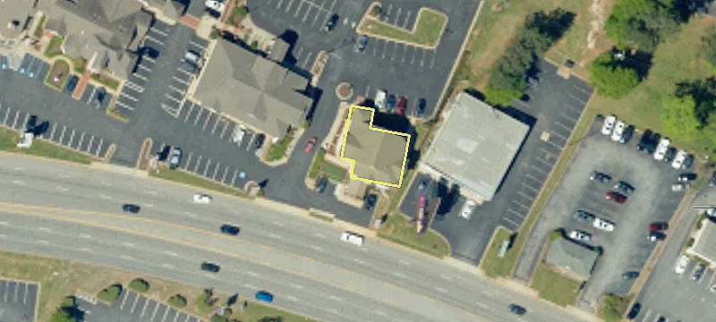 Oak Point Plaza Retail Opportunity