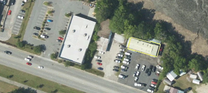 Mixed-Use Property on Boundary Street