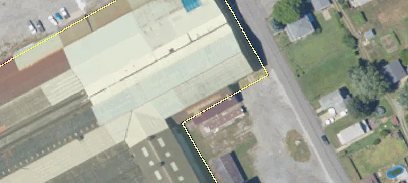 Industrial Complex on 20+ Acres
