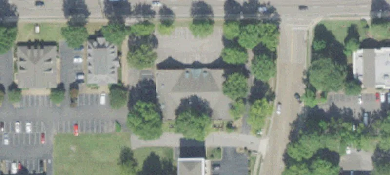 Versatile Commercial Property in Bartlett