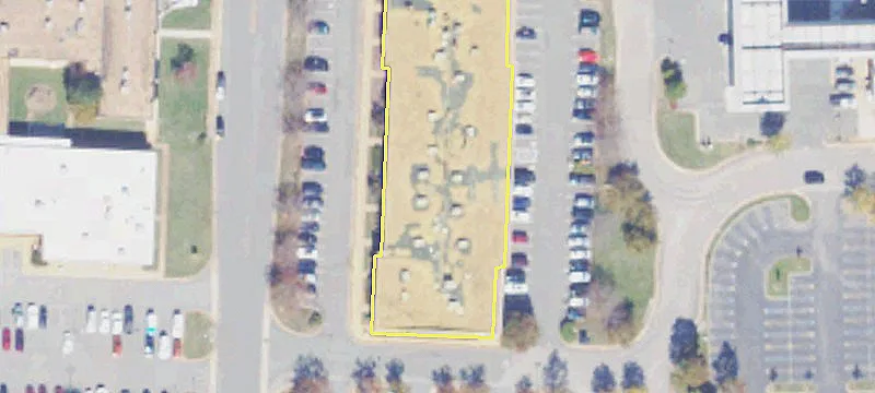 Multi-Tenant Retail/Office Building For Sale