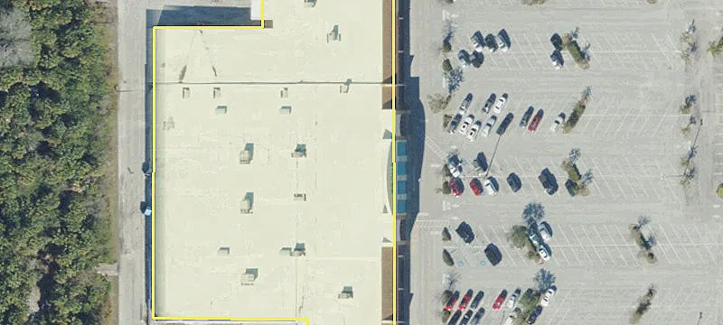 Retail Space in Point Plaza