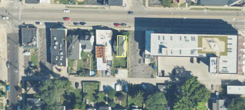 Retail/Office Suite on Michigan Street